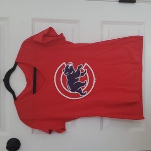 Fanatics Women's V Neck Cubs Shirt